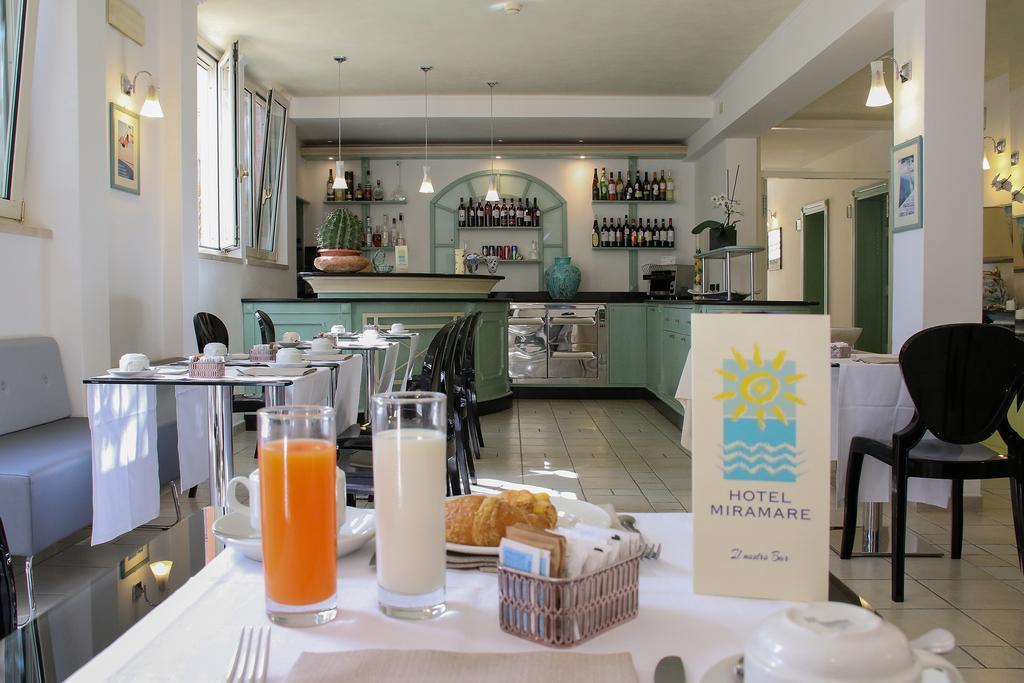 Hotel Miramare فورتي دي مارمي المظهر الخارجي الصورة